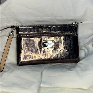 Michael Kors Wristlet